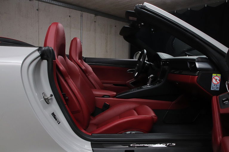 Porsche 991.2 Carrera 4 GTS