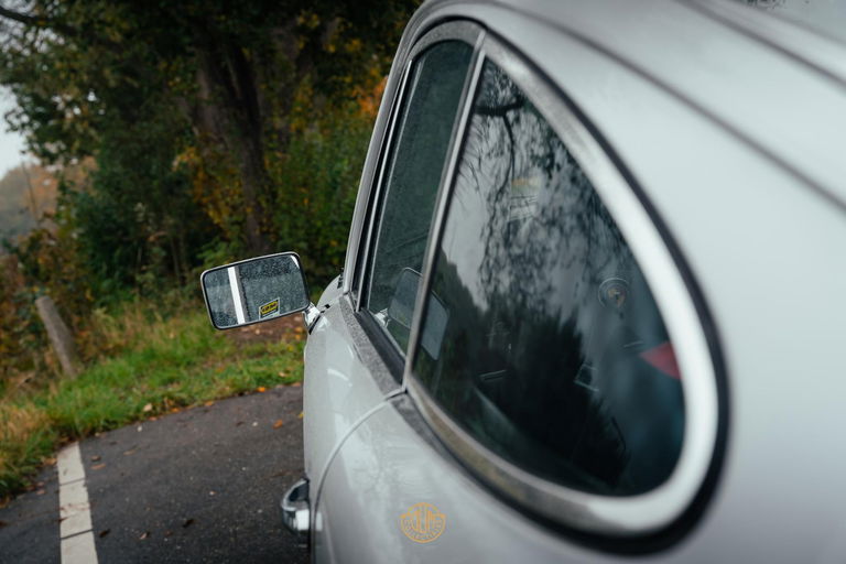 Porsche 911 S (F-Modell)