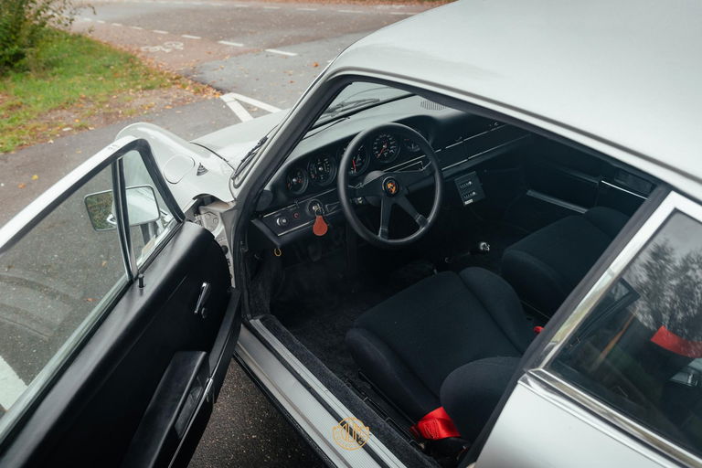 Porsche 911 S (F-Modell)