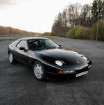 Porsche 928 S4