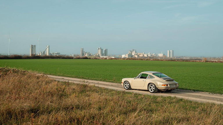 Porsche 911 Backdate