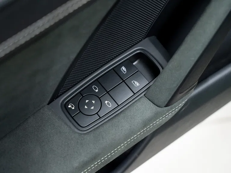 Porsche 992 Carrera GTS