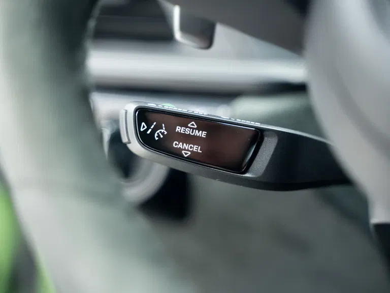 Porsche 992 Carrera GTS