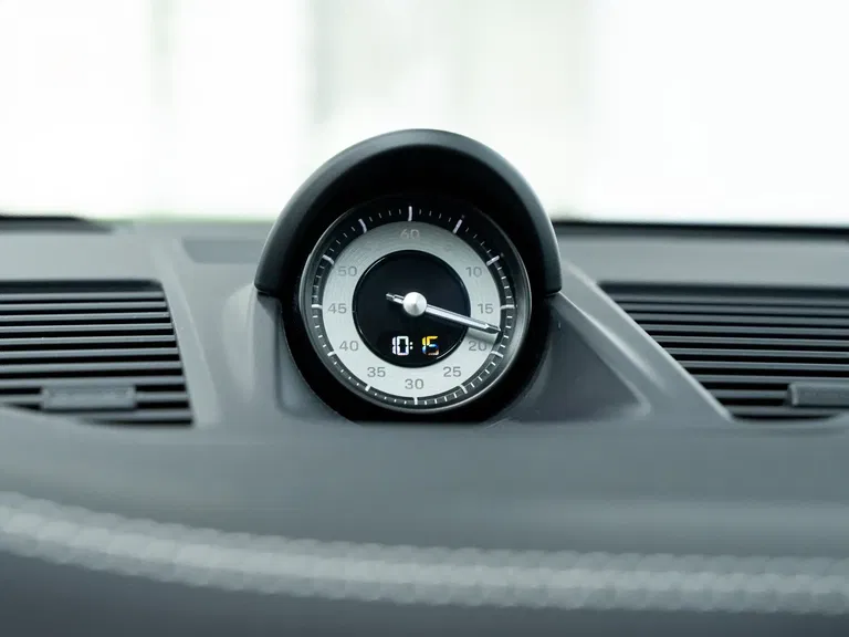 Porsche 992 Carrera GTS