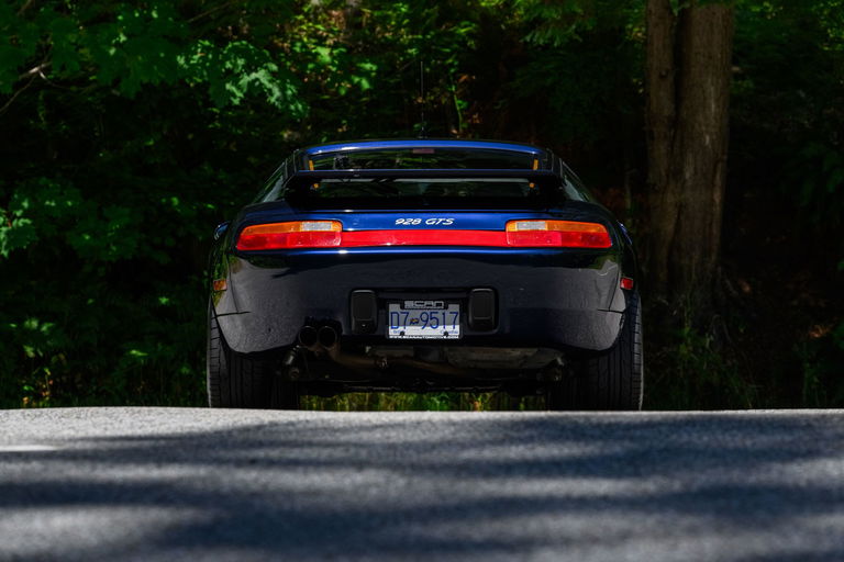 Porsche 928 GTS