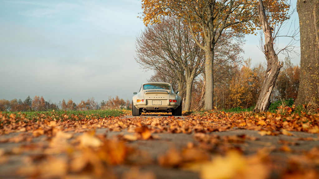 Porsche 911 Backdate