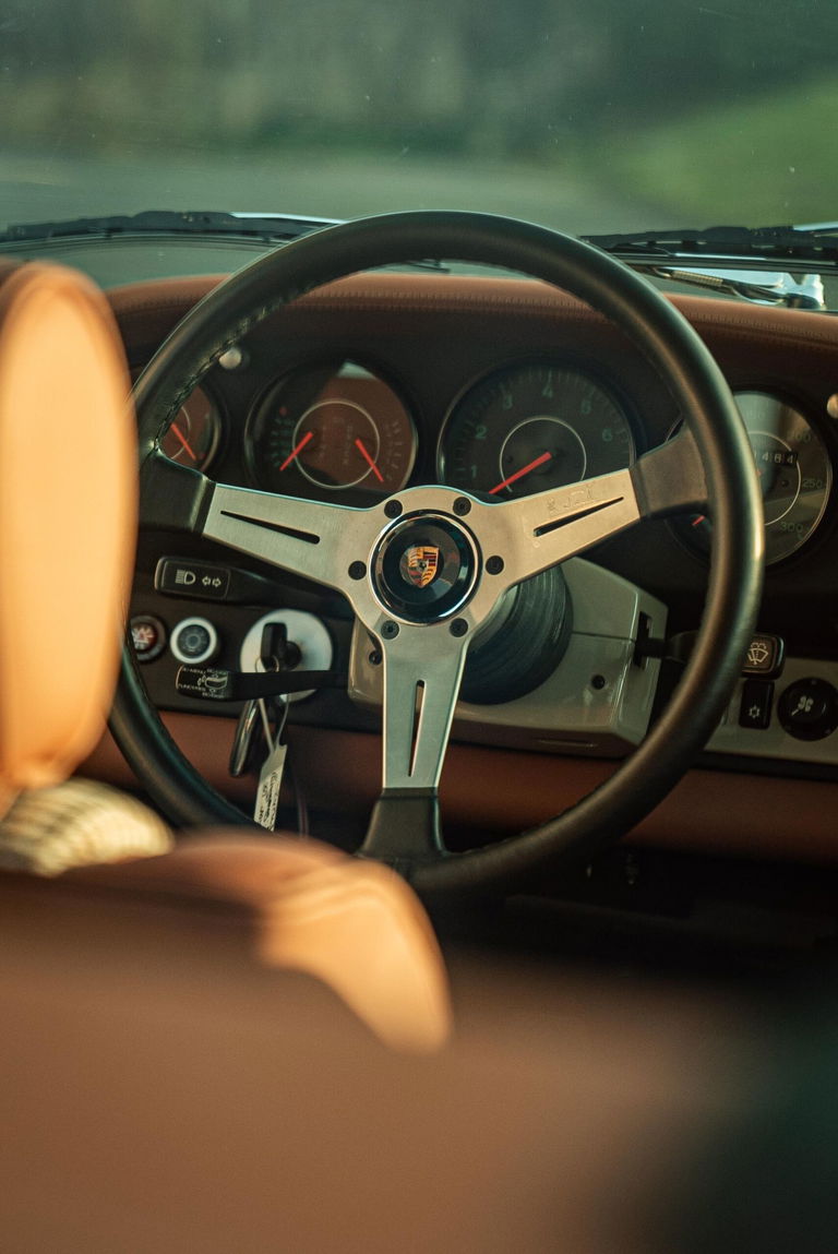 Porsche 911 Backdate