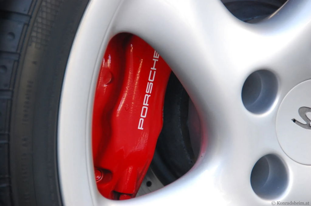 Porsche 993 Carrera 4S