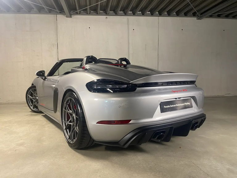 Porsche 718 Spyder RS