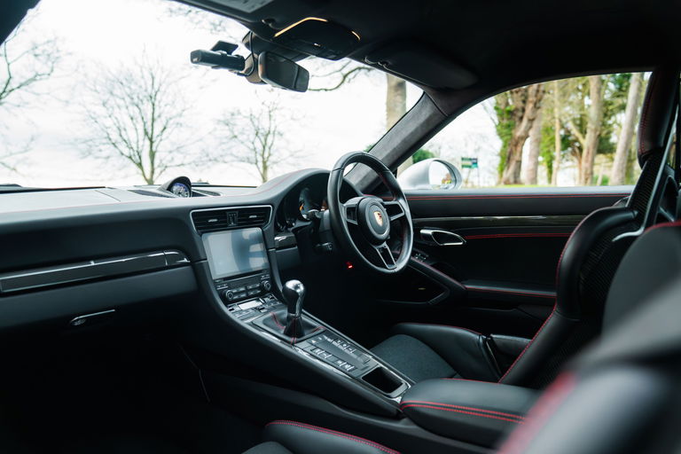 Porsche 991 GT3 Touring