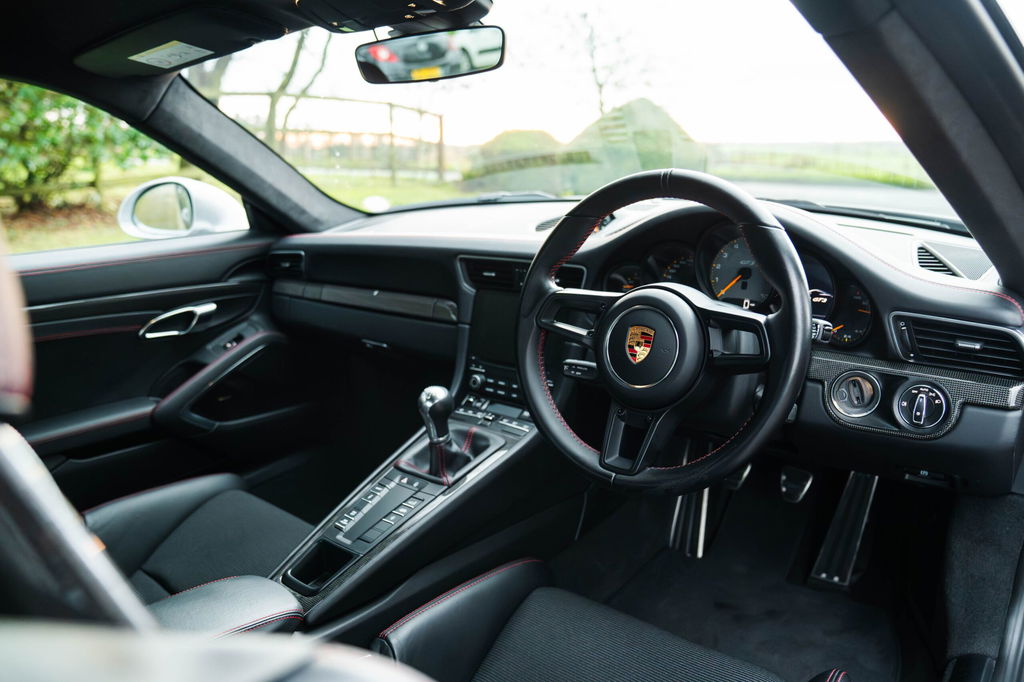 Porsche 991 GT3 Touring