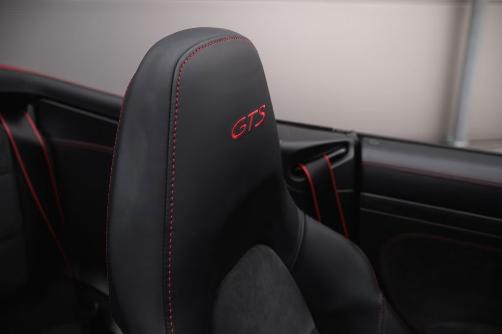 Porsche 991 Carrera GTS