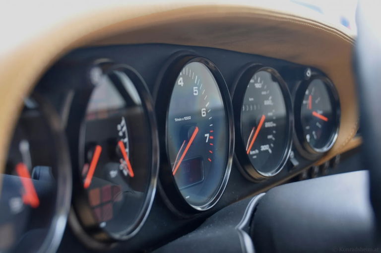 Porsche 993 Carrera 4S