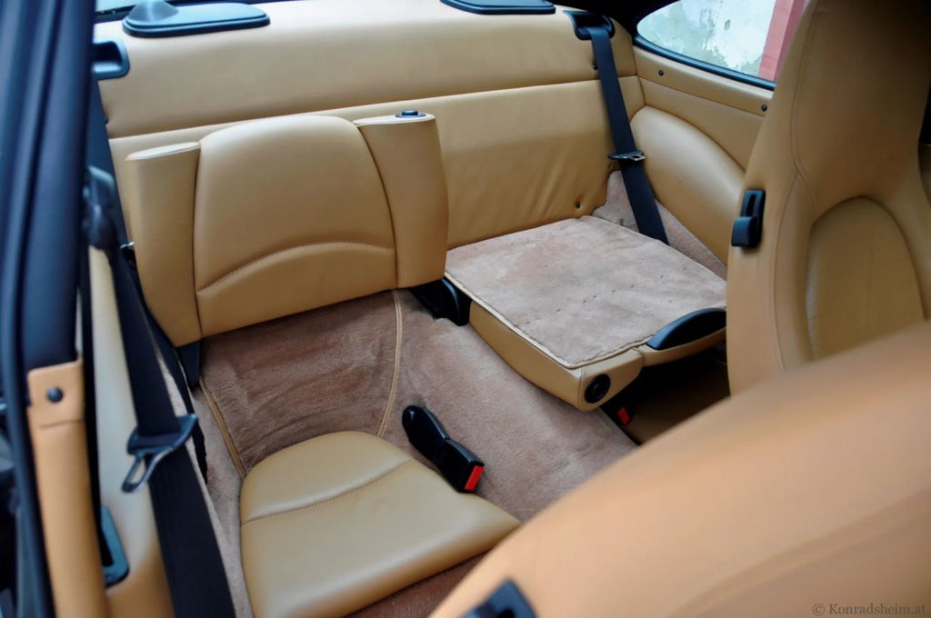 Porsche 993 Carrera 4S