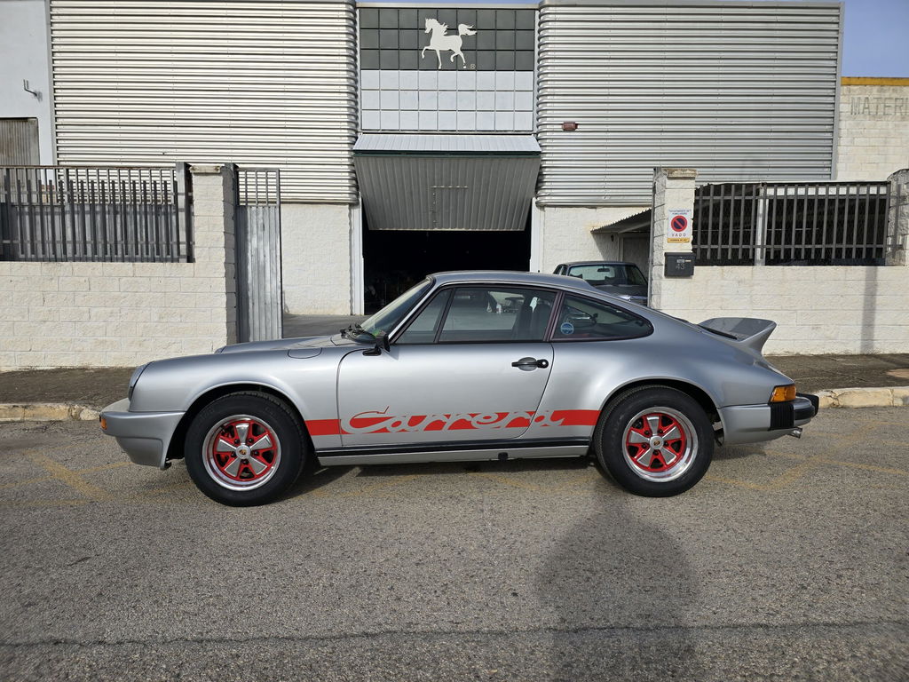 Porsche 911 Carrera (US)