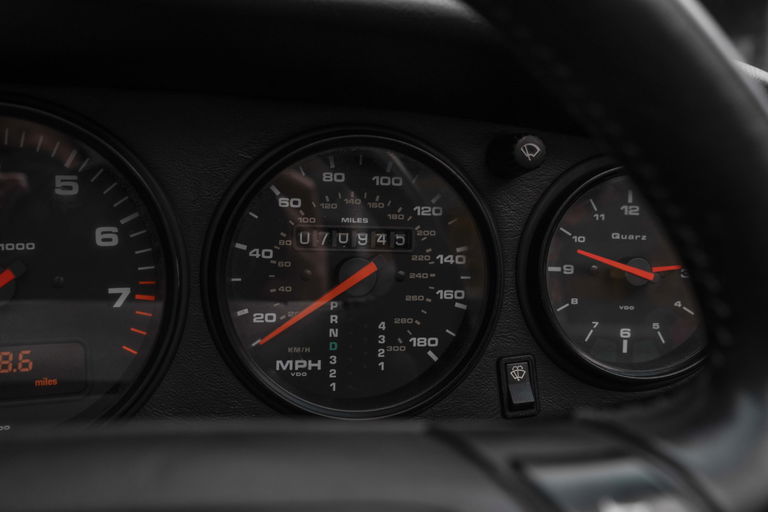 Porsche 964 Carrera 2