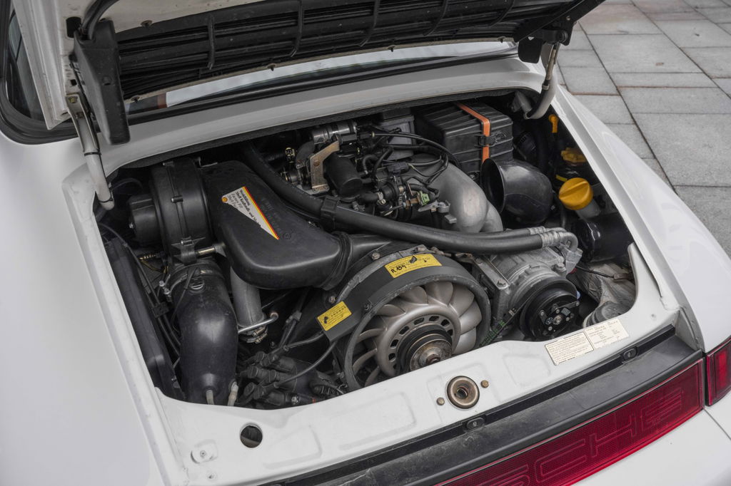 Porsche 964 Carrera 2