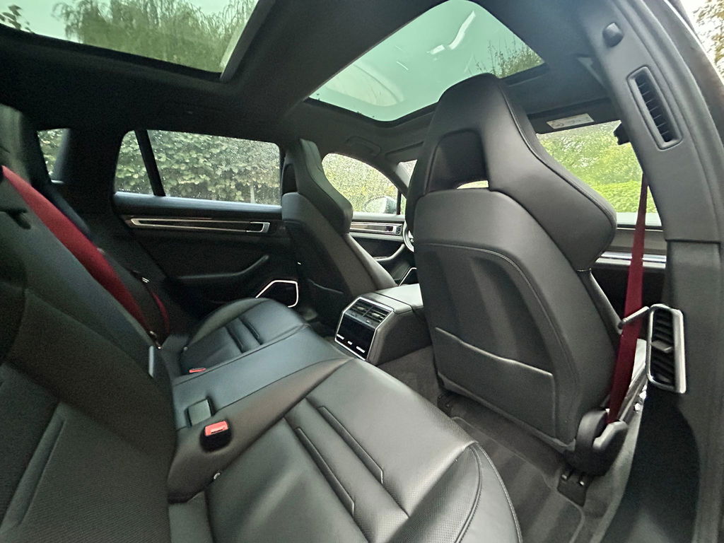 Porsche Panamera 4 E-Hybrid