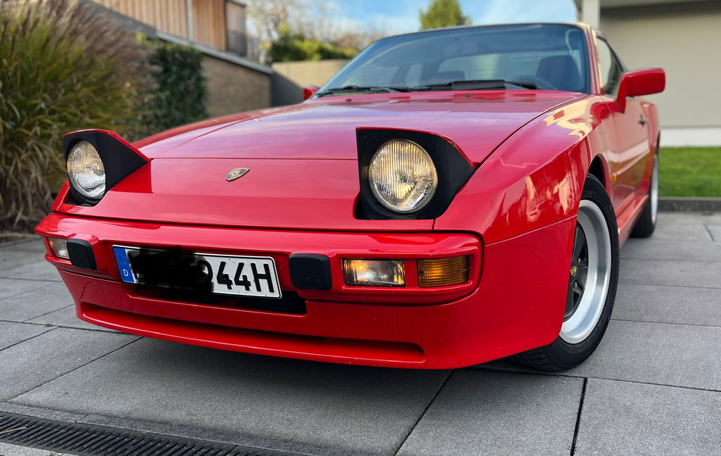 Porsche 944 Coupé