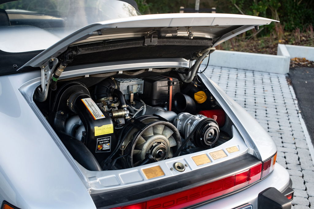 Porsche 911 Carrera 3.2 Speedster