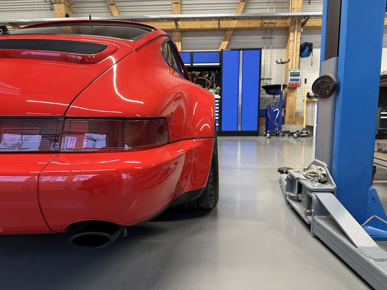 Porsche 964 Carrera 4 WTL