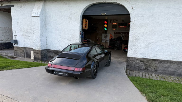 Porsche 964 Carrera 4