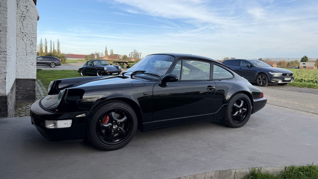 Porsche 964 Carrera 4