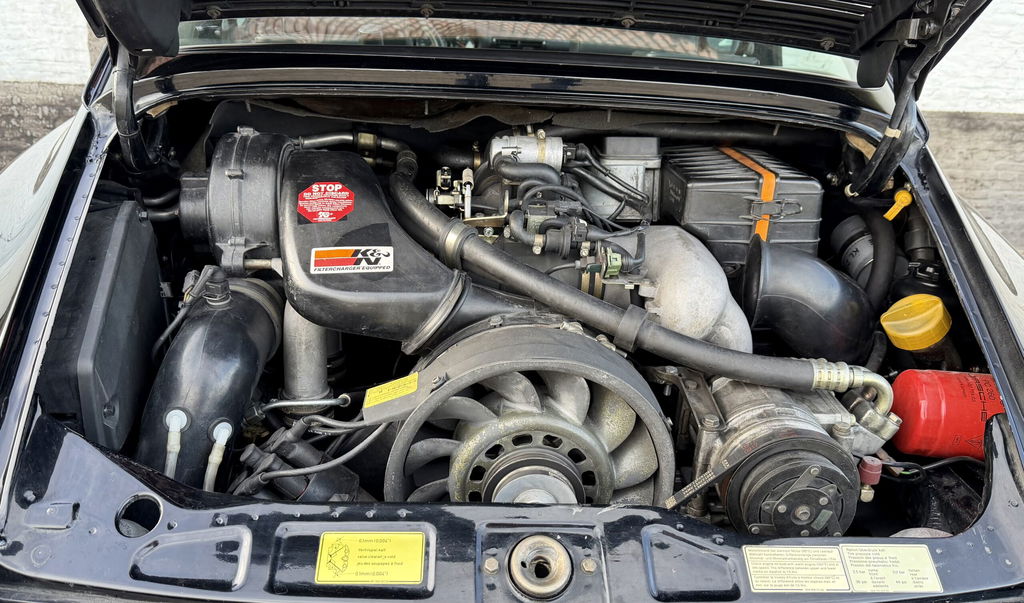 Porsche 964 Carrera 4
