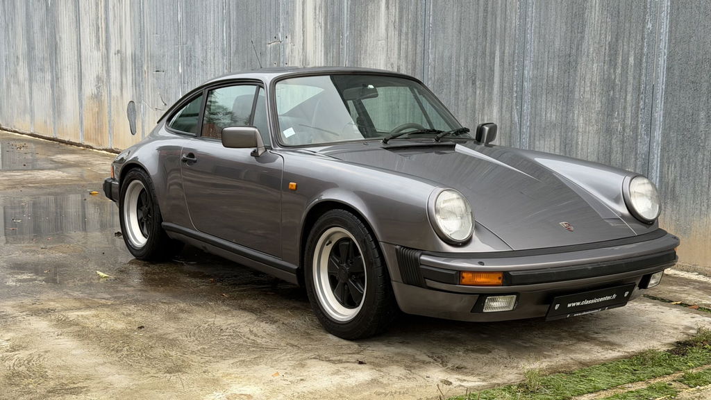 Porsche 911 Carrera 3.2