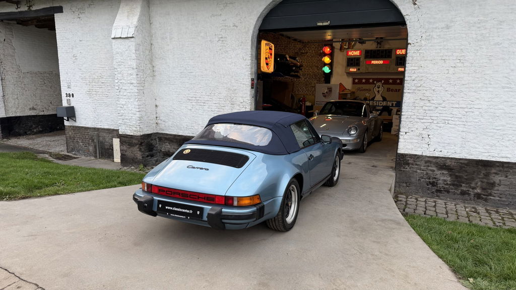 Porsche 911 Carrera 3.2