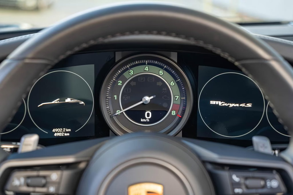 Porsche 992 Heritage Design Edition