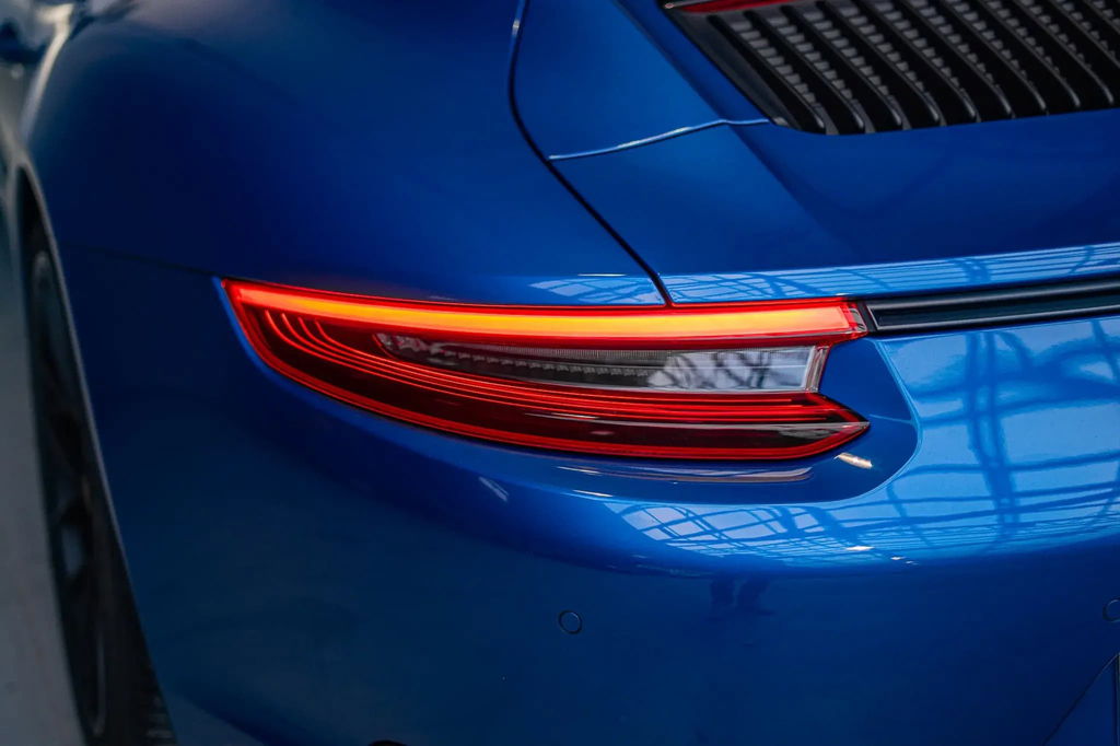 Porsche 991.2 Carrera GTS
