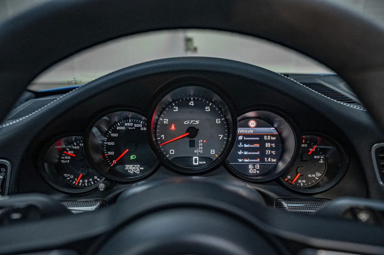 Porsche 991.2 Carrera GTS