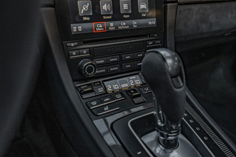 Porsche 991.2 Carrera GTS