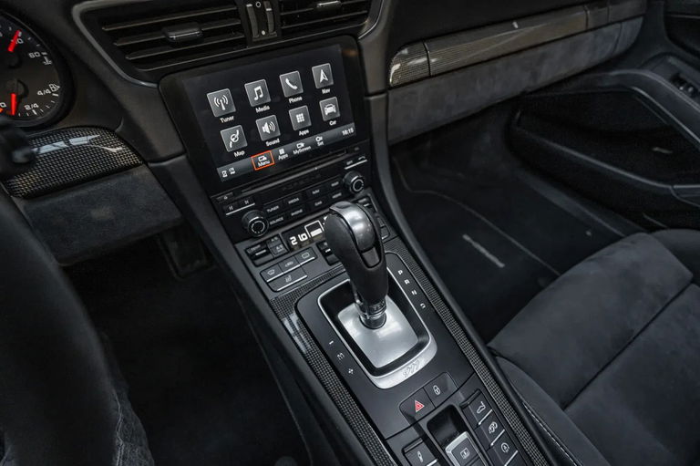 Porsche 991.2 Carrera GTS