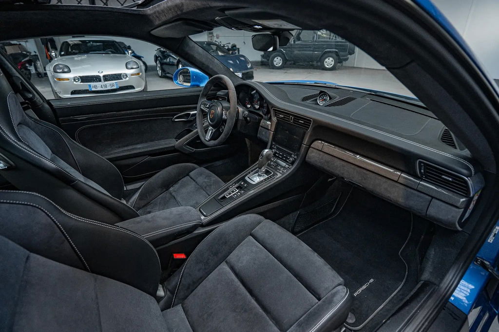 Porsche 991.2 Carrera GTS