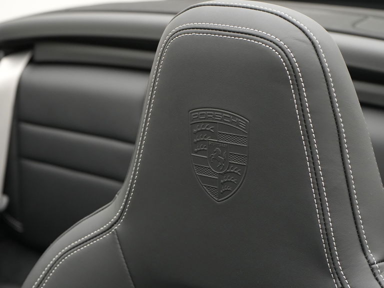 Porsche 992.2 Carrera