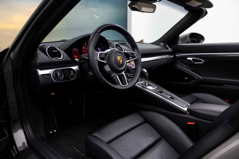 Porsche 718 Boxster S