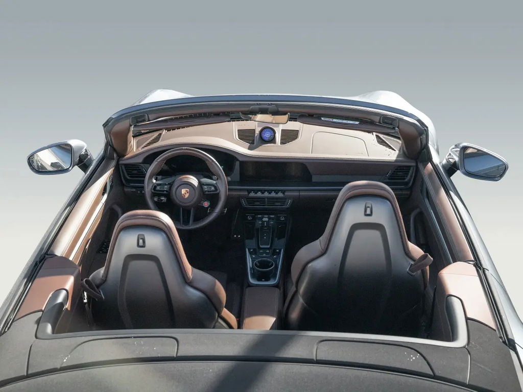 Porsche 992.2 Carrera