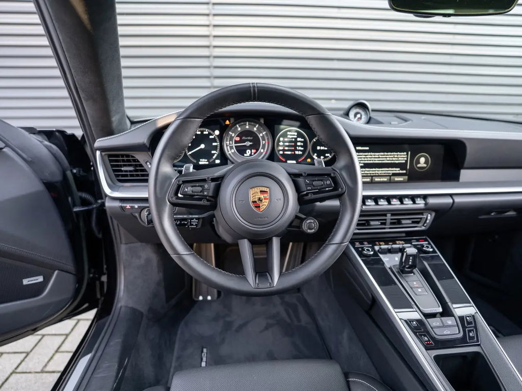 Porsche 992 Turbo