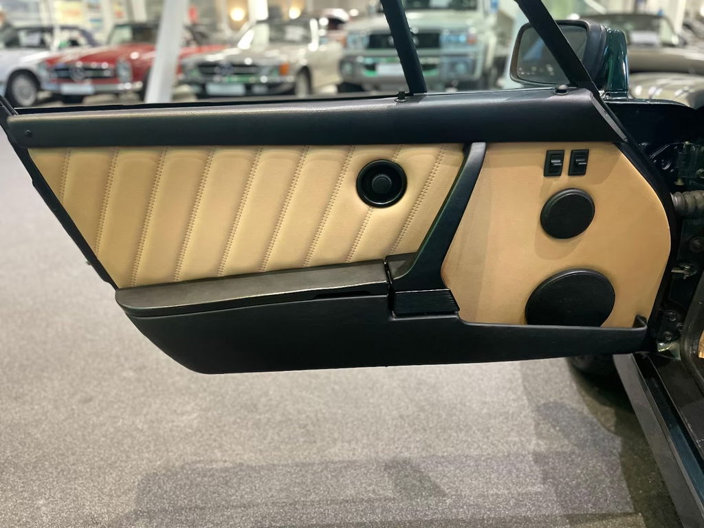 Porsche 964 Carrera 4