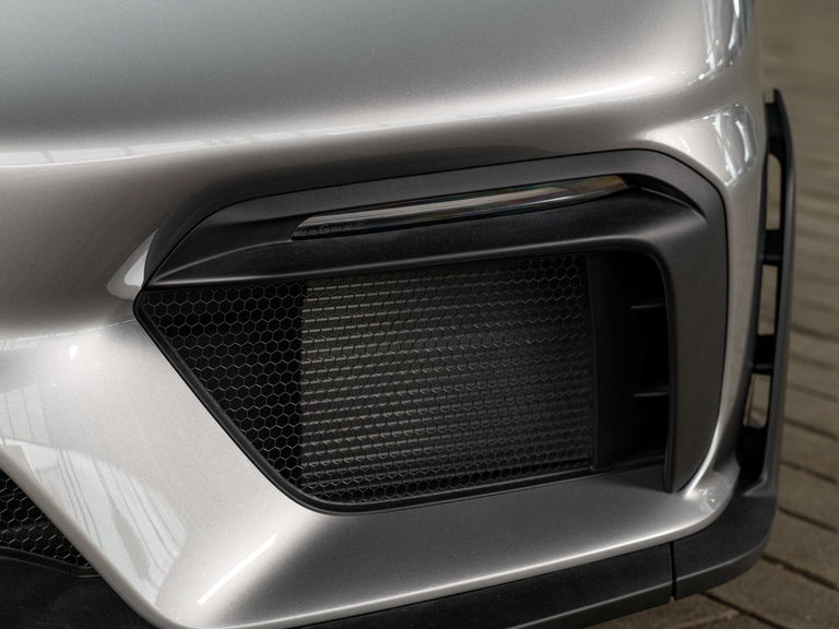 Porsche 718 Cayman GT4 RS