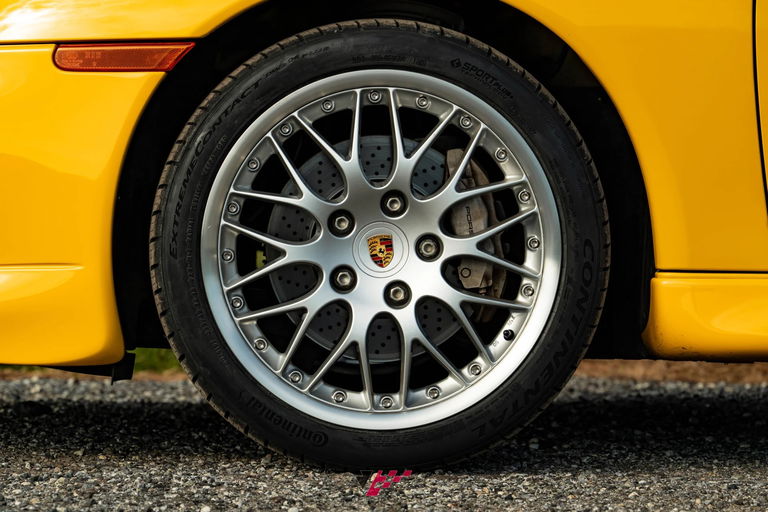 Porsche 996 Carrera 4