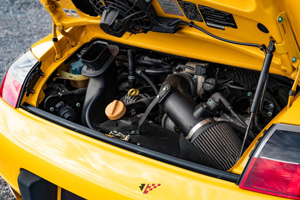 Porsche 996 Carrera 4