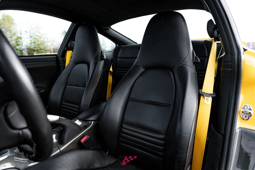 Porsche 996 Carrera 4