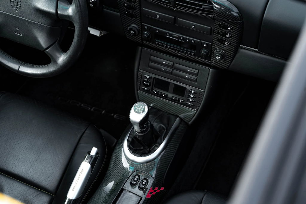 Porsche 996 Carrera 4