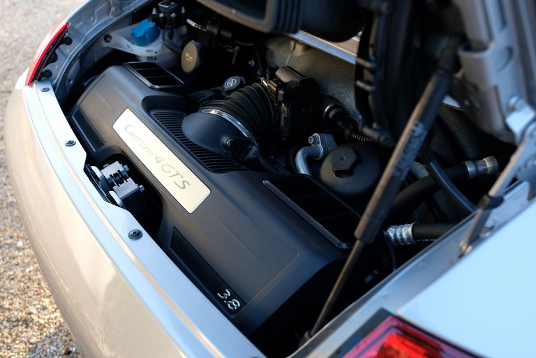 Porsche 997.2 Carrera 4 GTS