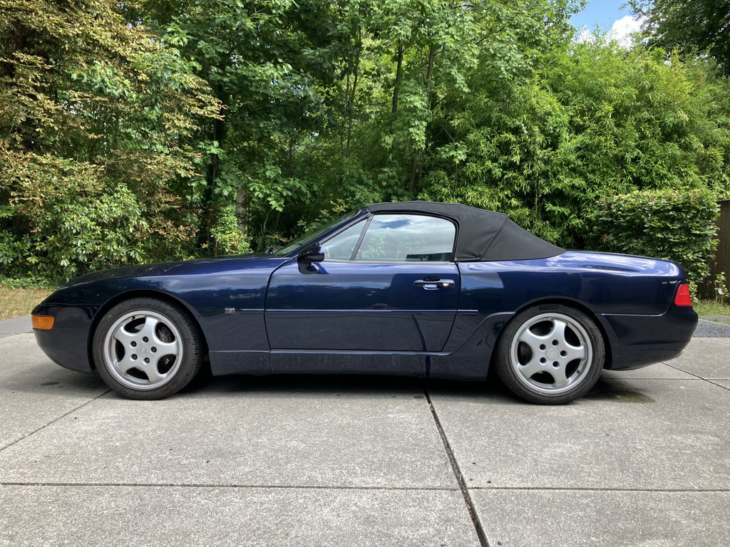 Porsche 968
