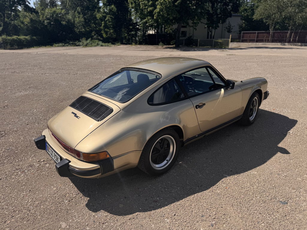Porsche 911 SC