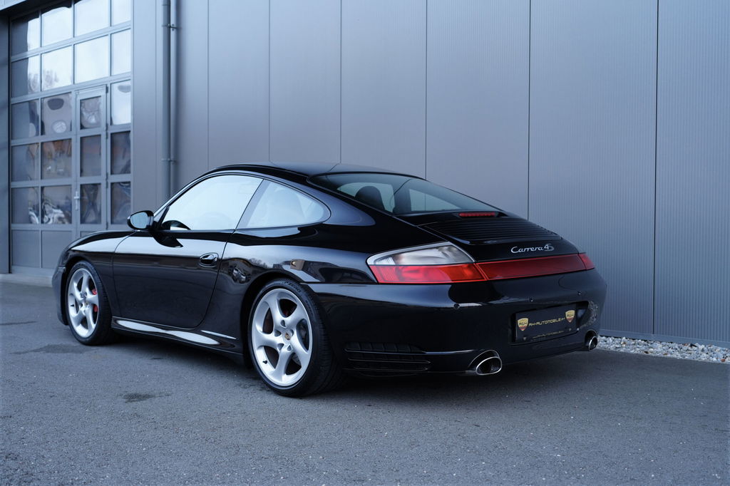 Porsche 996 Carrera 4S